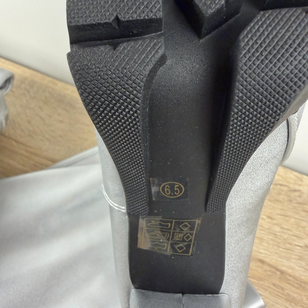 Allegra K‎ Silver Over the Knee Boots - Picture 11 of 12